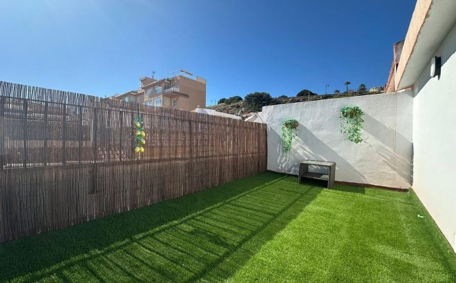 Resale - Town House -
Torrevieja - Cabo Cervera