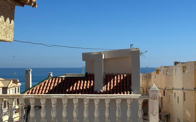 Resale - Town House -
Torrevieja - Cabo Cervera