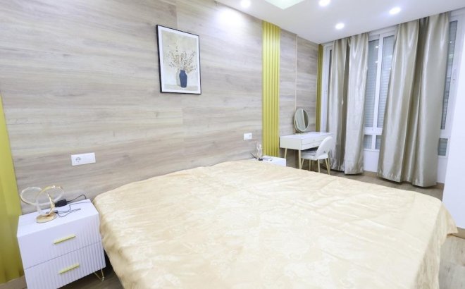 Resale - Apartment -
Torrevieja - Costa Blanca