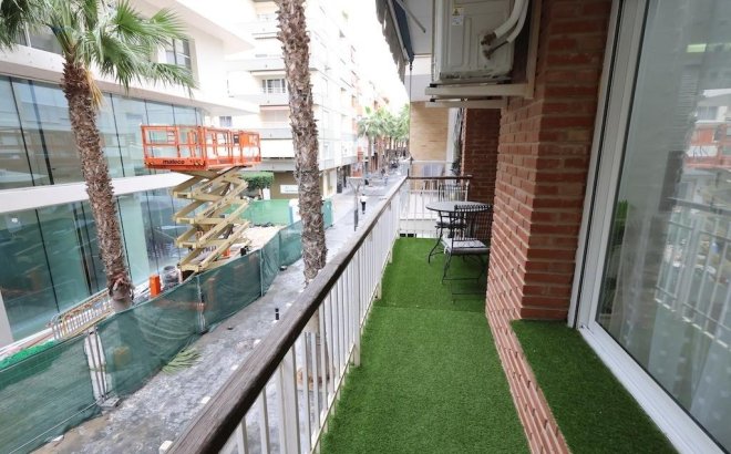 Resale - Apartment -
Torrevieja - Costa Blanca