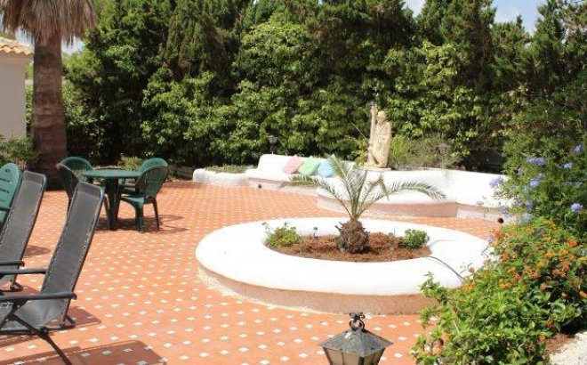 Resale - Villa -
Orihuela Costa - Villamartín