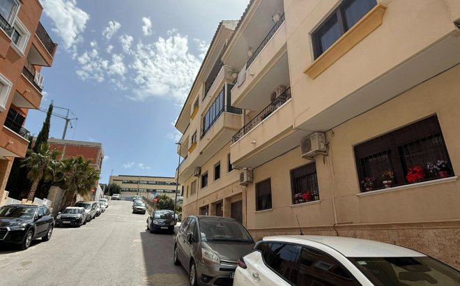 Resale - Apartment -
San Miguel de Salinas - Inland