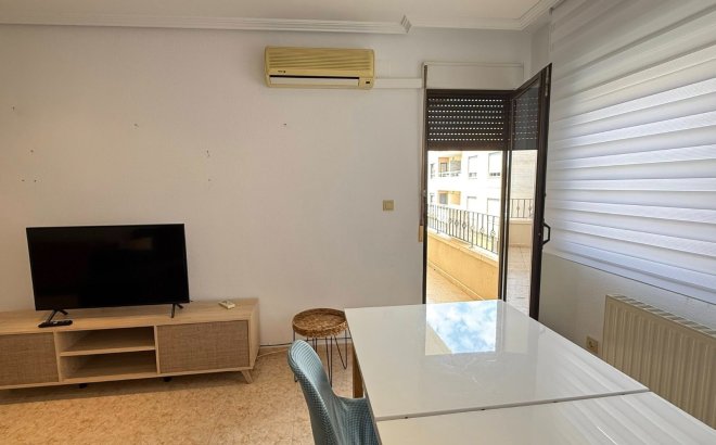 Resale - Apartment -
San Miguel de Salinas - Inland