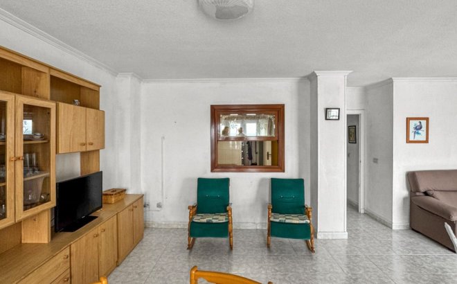 Resale - Apartment -
Torrevieja - Costa Blanca