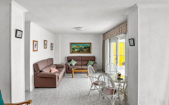 Resale - Apartment -
Torrevieja - Costa Blanca