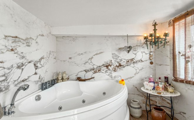 Resale - Villa -
Ciudad Quesada - Costa Blanca