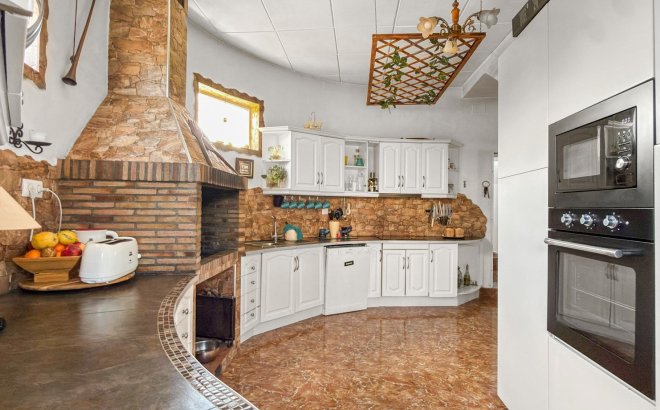 Resale - Villa -
Ciudad Quesada - Costa Blanca