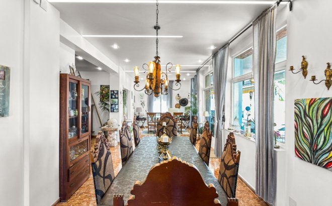 Resale - Villa -
Ciudad Quesada - Costa Blanca