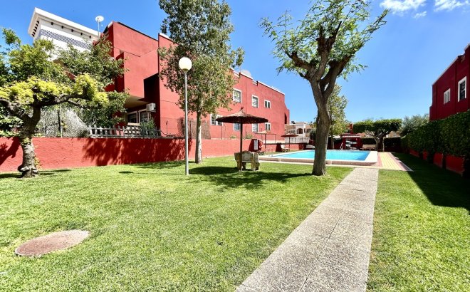 Herverkoop - Appartement -
Los Altos - Costa Blanca