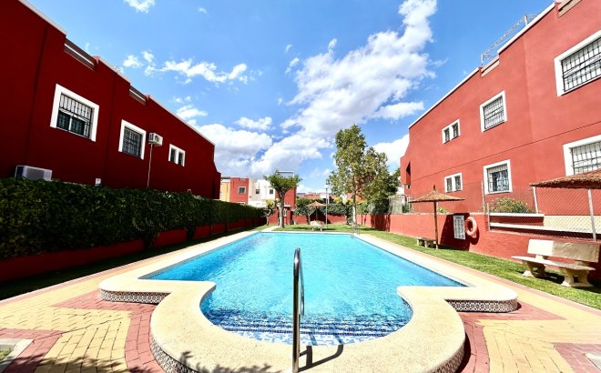 Herverkoop - Appartement -
Los Altos - Costa Blanca