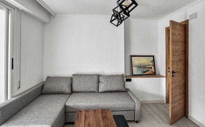 Resale - Apartment -
Torrevieja - Costa Blanca