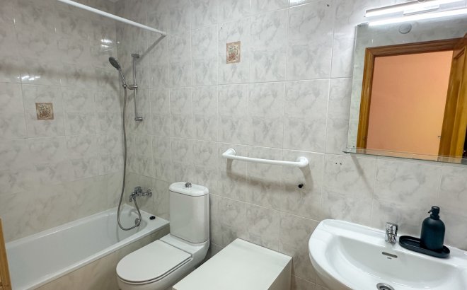 Resale - Apartment -
Orihuela Costa - Costa Blanca