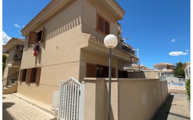 Resale - Apartment -
Orihuela Costa - Costa Blanca