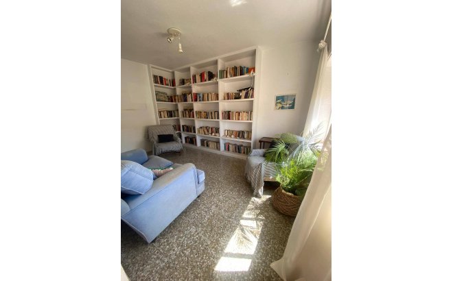 Resale - Apartment -
Pilar de la Horadada - La Torre De La Horadada