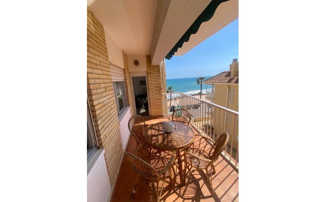 Resale - Apartment -
Pilar de la Horadada - La Torre De La Horadada