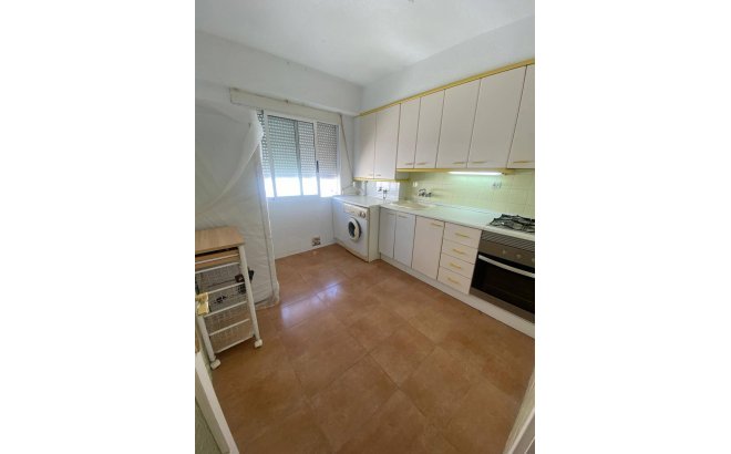Resale - Apartment -
Pilar de la Horadada - La Torre De La Horadada
