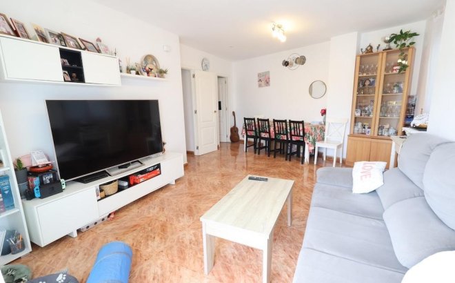 Herverkoop - Penthouse -
Torrevieja - Costa Blanca