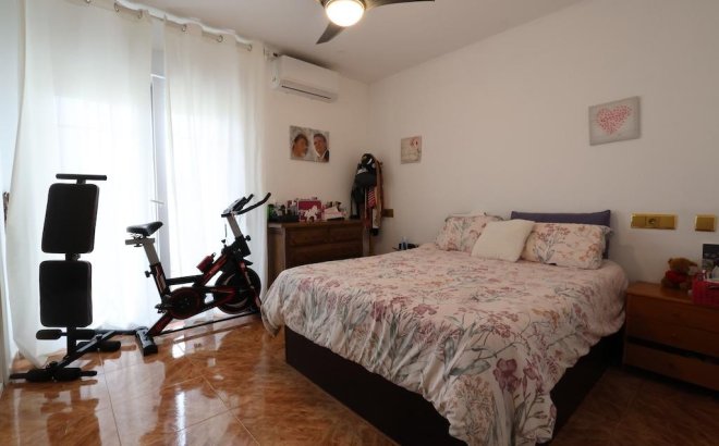Herverkoop - Penthouse -
Torrevieja - Costa Blanca