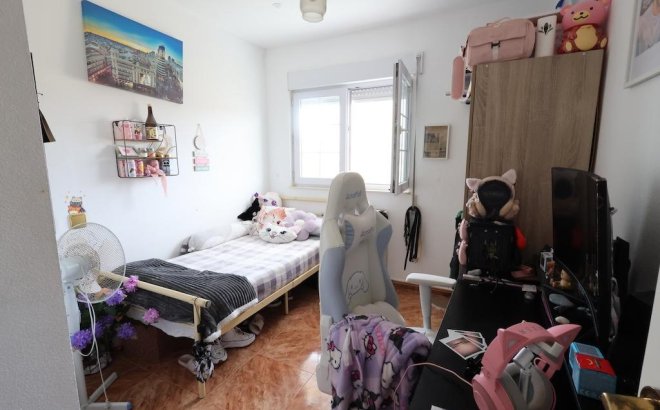 Herverkoop - Penthouse -
Torrevieja - Costa Blanca