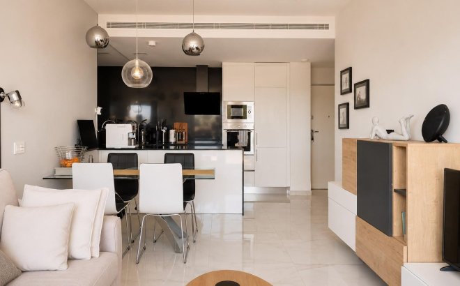 Resale - Apartment -
Orihuela Costa - PAU 8