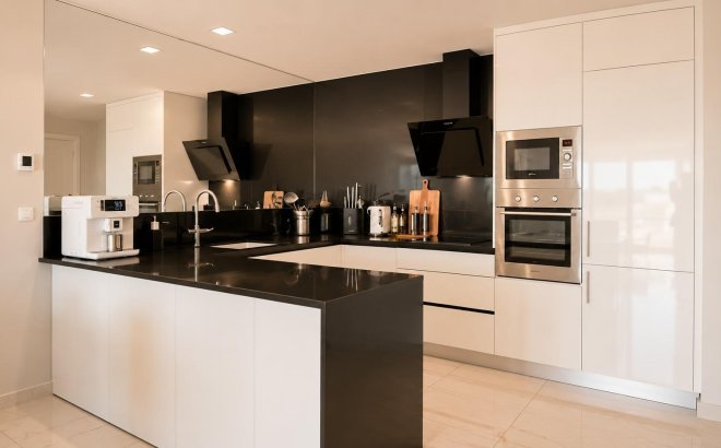Resale - Apartment -
Orihuela Costa - PAU 8