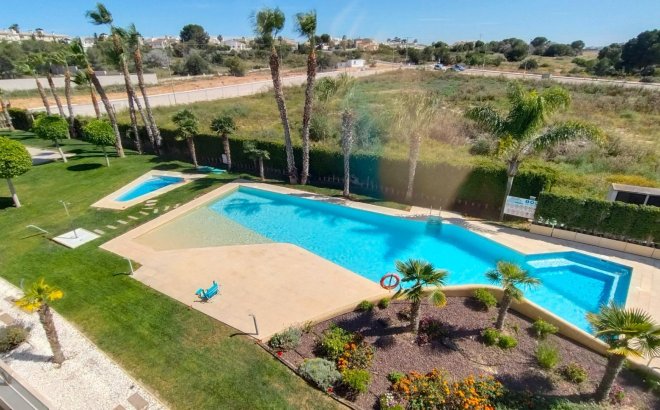 Resale - Apartment -
Orihuela Costa - PAU 8