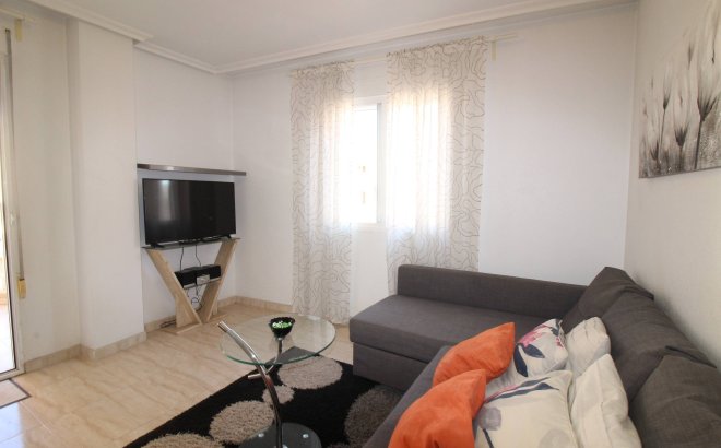 Resale - Apartment -
Torrevieja - Centro