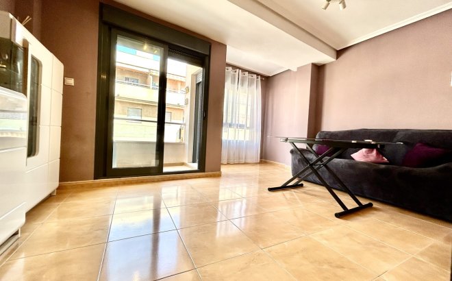 Resale - Apartment -
Torrevieja - Costa Blanca