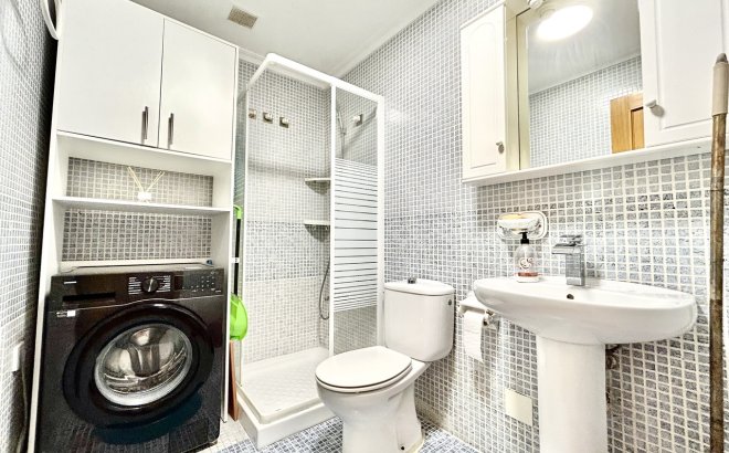 Resale - Apartment -
Torrevieja - Costa Blanca