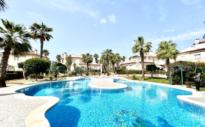 Resale - Apartment -
Los Altos - Costa Blanca