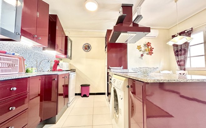 Resale - Apartment -
Los Altos - Costa Blanca