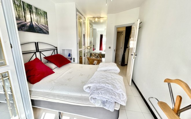 Resale - Apartment -
Los Altos - Costa Blanca