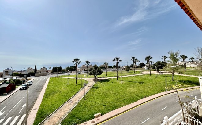 Resale - Apartment -
Los Altos - Costa Blanca