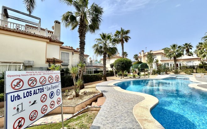 Resale - Apartment -
Los Altos - Costa Blanca