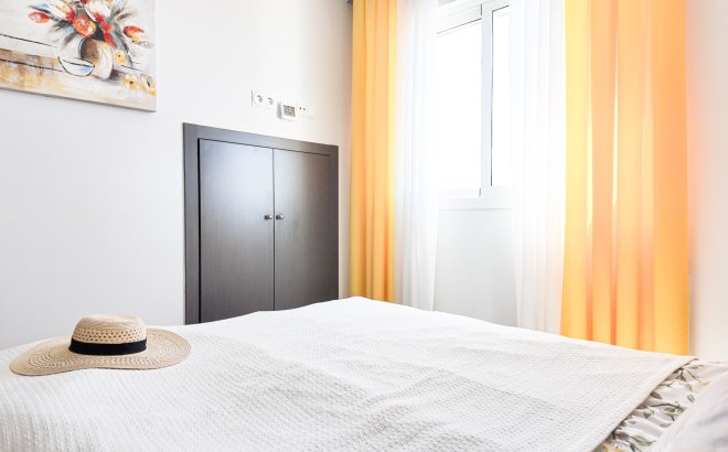Resale - Apartment -
Orihuela Costa - Costa Blanca