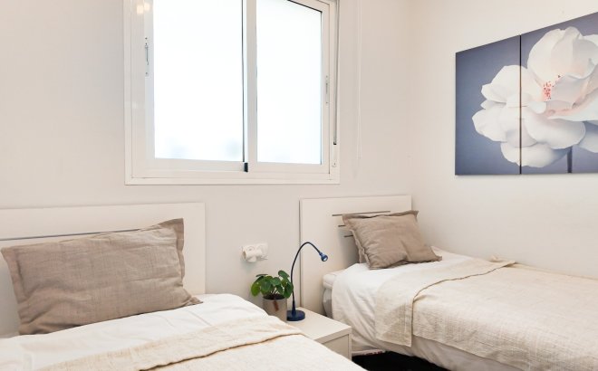Resale - Apartment -
Orihuela Costa - Costa Blanca
