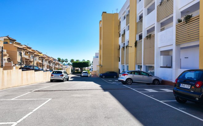 Resale - Apartment -
Orihuela Costa - Costa Blanca