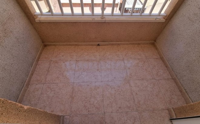 Resale - Apartment -
Torrevieja - El Molino