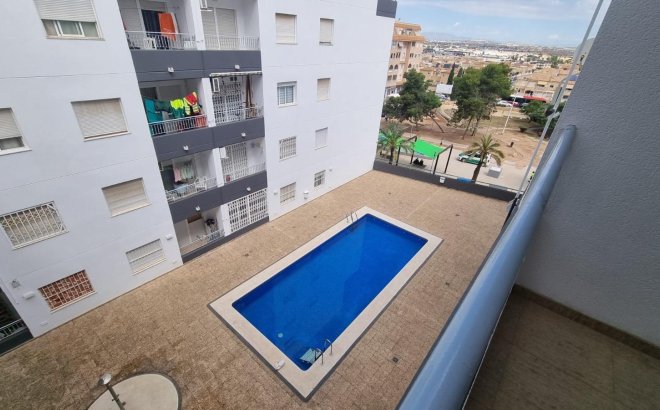Resale - Apartment -
Torrevieja - El Molino
