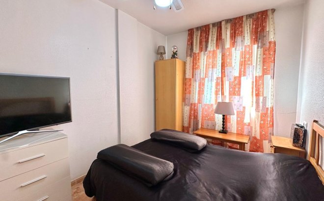Resale - Apartment -
Torrevieja - Centro