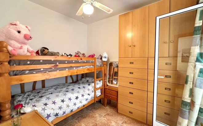Resale - Apartment -
Torrevieja - Centro