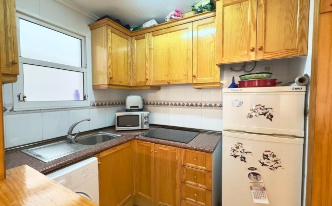 Resale - Apartment -
Torrevieja - Centro