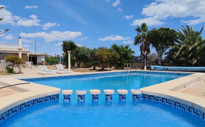 Resale - Villa -
Los Montesinos - Costa Blanca