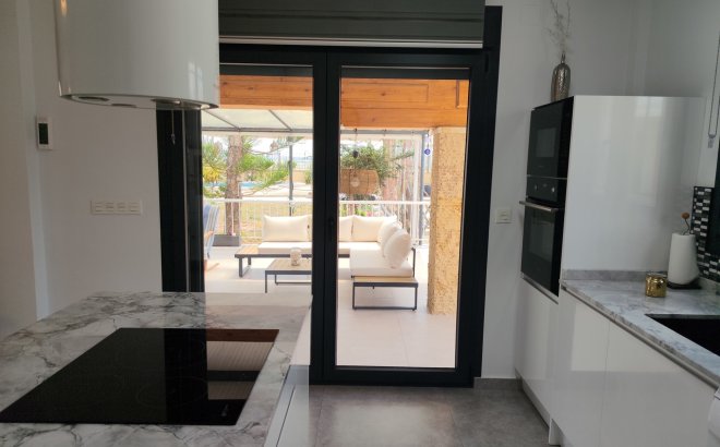 Resale - Villa -
Los Montesinos - Costa Blanca