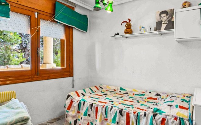 Resale - Villa -
Torrevieja - Costa Blanca