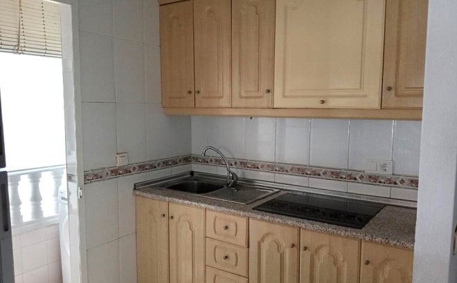 Revente - Appartement -
Torrevieja - El Molino