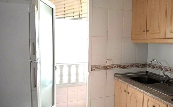 Revente - Appartement -
Torrevieja - El Molino