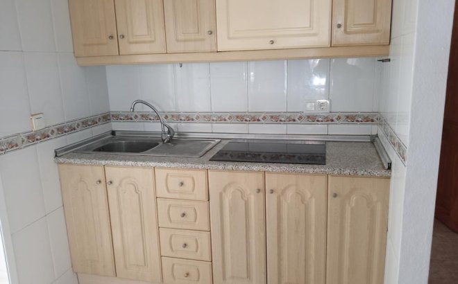 Revente - Appartement -
Torrevieja - El Molino