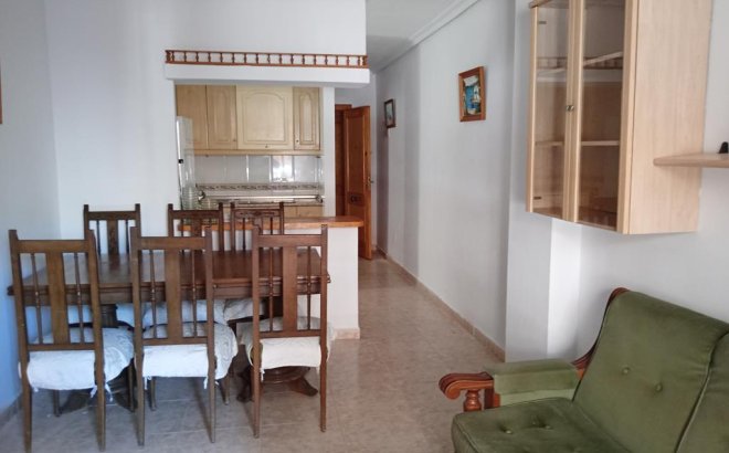 Revente - Appartement -
Torrevieja - El Molino