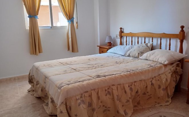 Revente - Appartement -
Torrevieja - El Molino